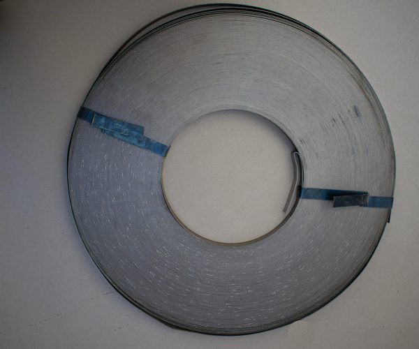 Imported Hoop Iron 20kg 16 Gauge Roll