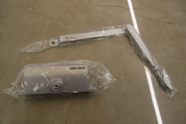 Union Door Closer Dc105u-silver-dc-105u